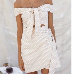 SABO SKIRT Linen Wrap Dress